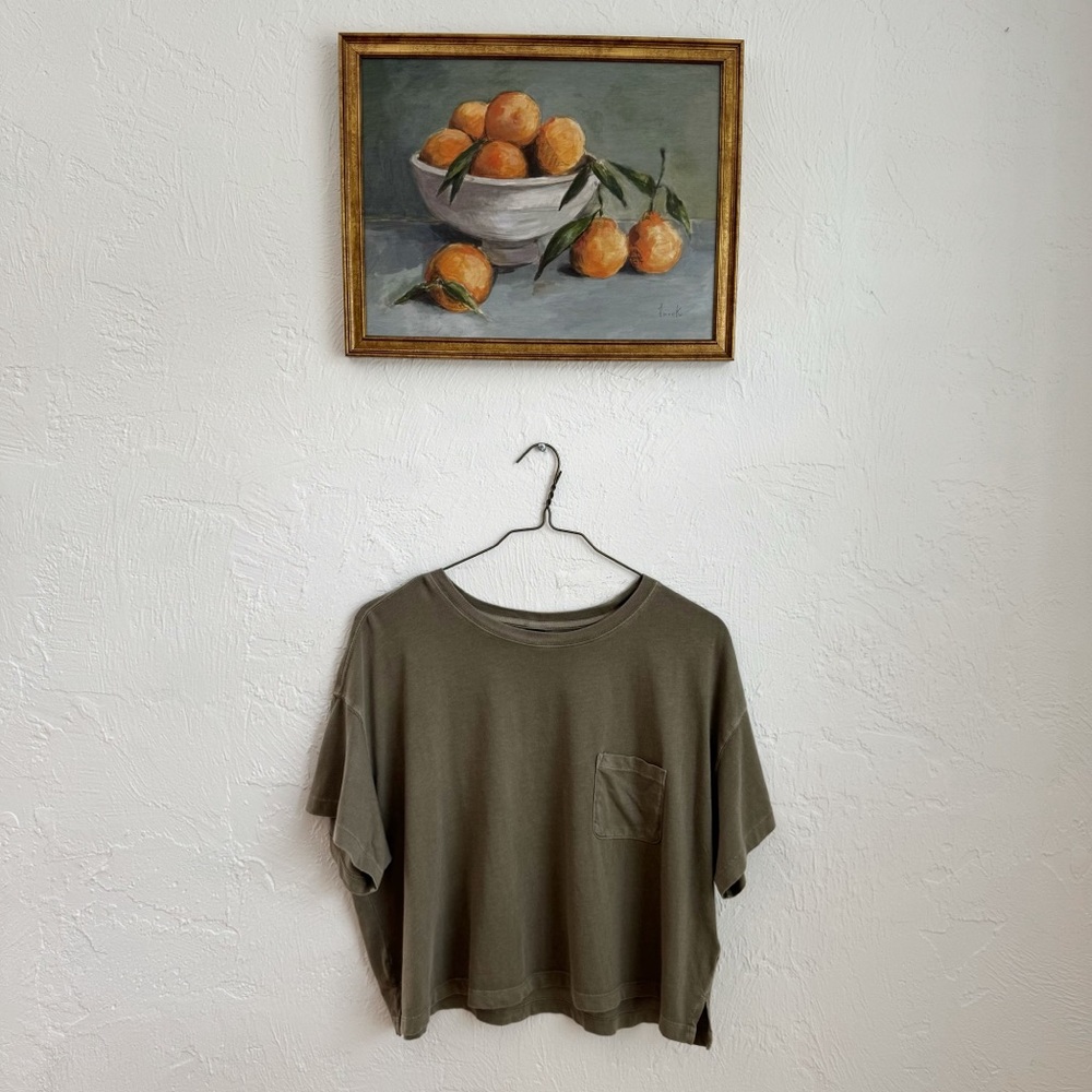 Old Navy cropped tee